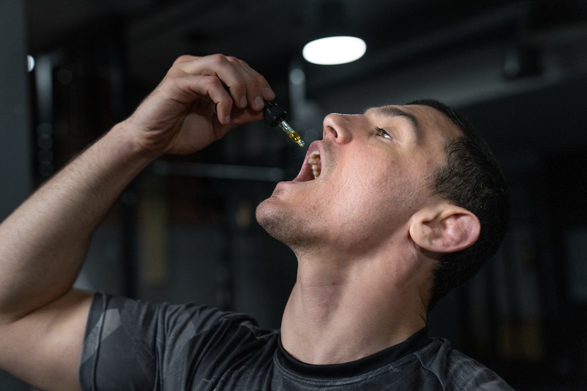 Herbal adaptogens for energy